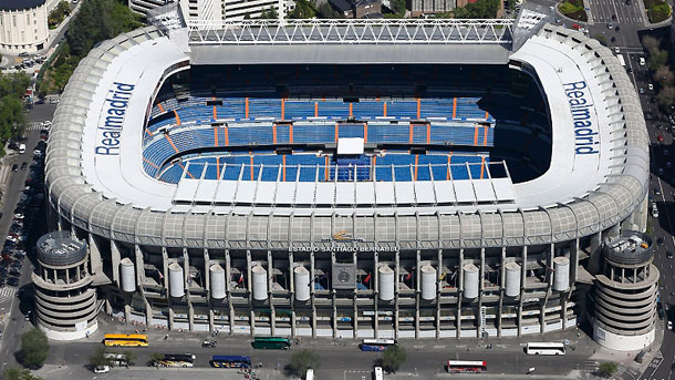 Microsoft negocia poner su nombre al Bernabéu