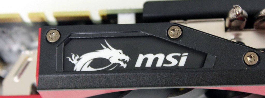 MSI GTX 970 GAMING 4G - MSI y Logo LED